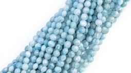 Vedere dettagli per Acquamarina sfaccettata. Tondo di diamanti da 4 mm. Immagine di Acquamarina sfaccettata. Tondo di diamanti da 4 mm.