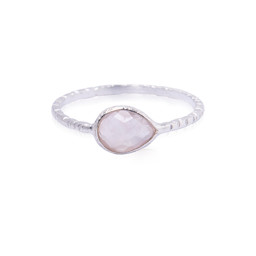 Zeige Details für Rosenquarz fac. Tropfen 6x8mm Ring, gehämmert, Silber 925 Bild von Rosenquarz fac. Tropfen 6x8mm Ring, gehämmert, Silber 925