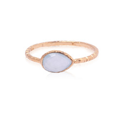 Vedere dettagli per Acqua Calcedonio sfaccettata. anello con goccia 6x8 mm, martellato, argento 925 placcato oro Immagine di Acqua Calcedonio sfaccettata. anello con goccia 6x8 mm, martellato, argento 925 placcato oro