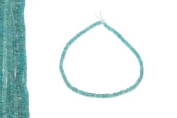 Vedere dettagli per Apatite quadrata piatta 4-5 mm filo Immagine di Apatite quadrata piatta 4-5 mm filo