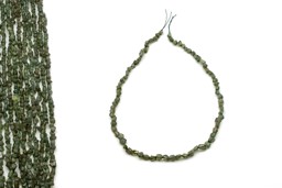 Vedere dettagli per Apatite (verde) sfaccettata. nuggets 6-8 mm a filo Immagine di Apatite (verde) sfaccettata. nuggets 6-8 mm a filo