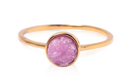 Vedere dettagli per Anello in Agata Druzy Pink 7 mm, argento 925 placcato oro Immagine di Anello in Agata Druzy Pink 7 mm, argento 925 placcato oro