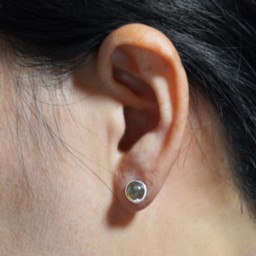 Vedere dettagli per "Il mondo nelle tue mani". Labradorite. Orecchini. Argento 925 Immagine di "Il mondo nelle tue mani". Labradorite. Orecchini. Argento 925