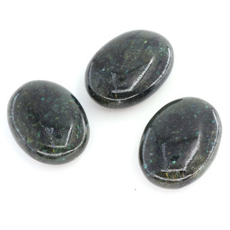 Zeige Details für Labradorit Seifensteine 30x40mm (Larvikit, Norwegen) Bild von Labradorit Seifensteine 30x40mm (Larvikit, Norwegen)