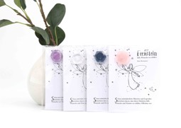 Vedere dettagli per Pietre fatate 15-25 mm su cartoncino Immagine di Pietre fatate 15-25 mm su cartoncino