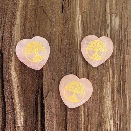 Vedere dettagli per Quarzo rosa "Love Hearts" 30 mm con incisione "Albero della vita". Immagine di Quarzo rosa "Love Hearts" 30 mm con incisione "Albero della vita".