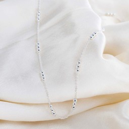 Vedere dettagli per Collana in argento Rolo fine con perline tonde 3x2,9 mm, argento 925 Immagine di Collana in argento Rolo fine con perline tonde 3x2,9 mm, argento 925