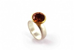 Vedere dettagli per Anello bicolore in quarzo fume sfaccettato "Cup", argento 925 Immagine di Anello bicolore in quarzo fume sfaccettato "Cup", argento 925