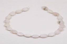 Vedere dettagli per Filo di Agata bianca ovale 12x18 mm Immagine di Filo di Agata bianca ovale 12x18 mm