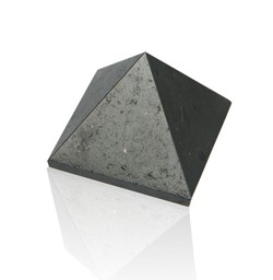 Bild von Turmalin schwarz (Schörl) Pyramide 60mm