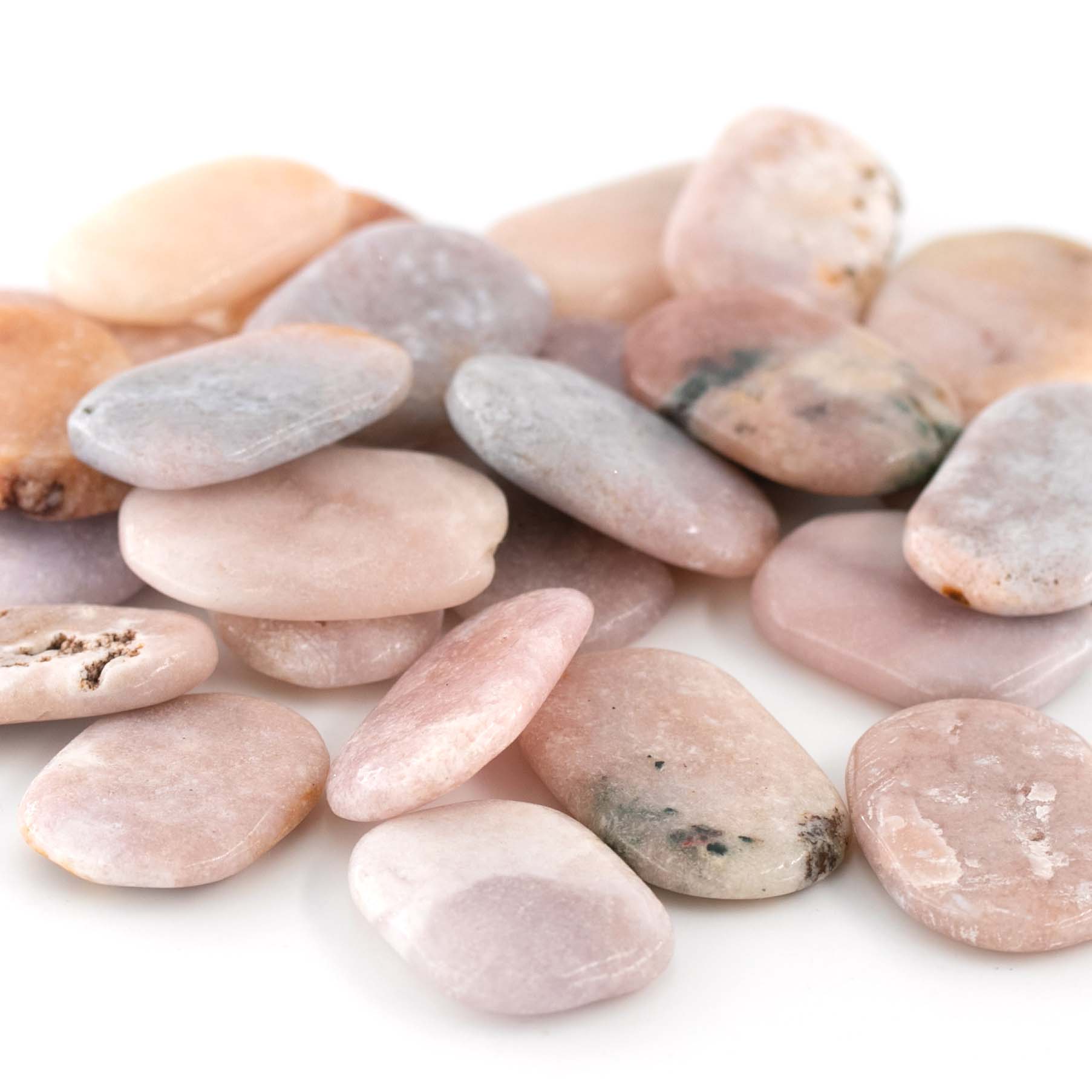 Immagine di Pietra piatta levigata rosa ametista (peso: 250 g)