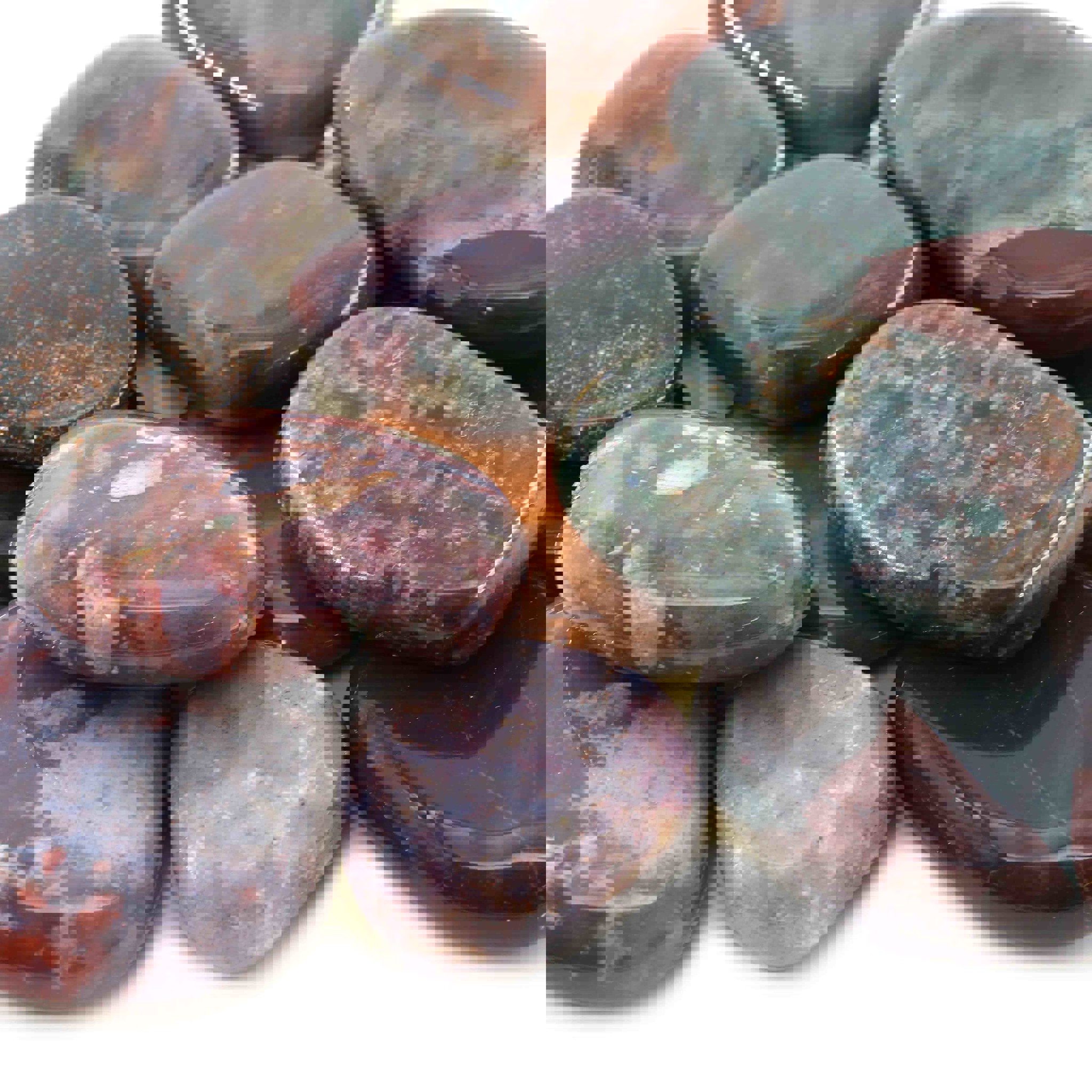 Immagine di Pietra piatta levigata in diaspro colorato (PU: 500g)