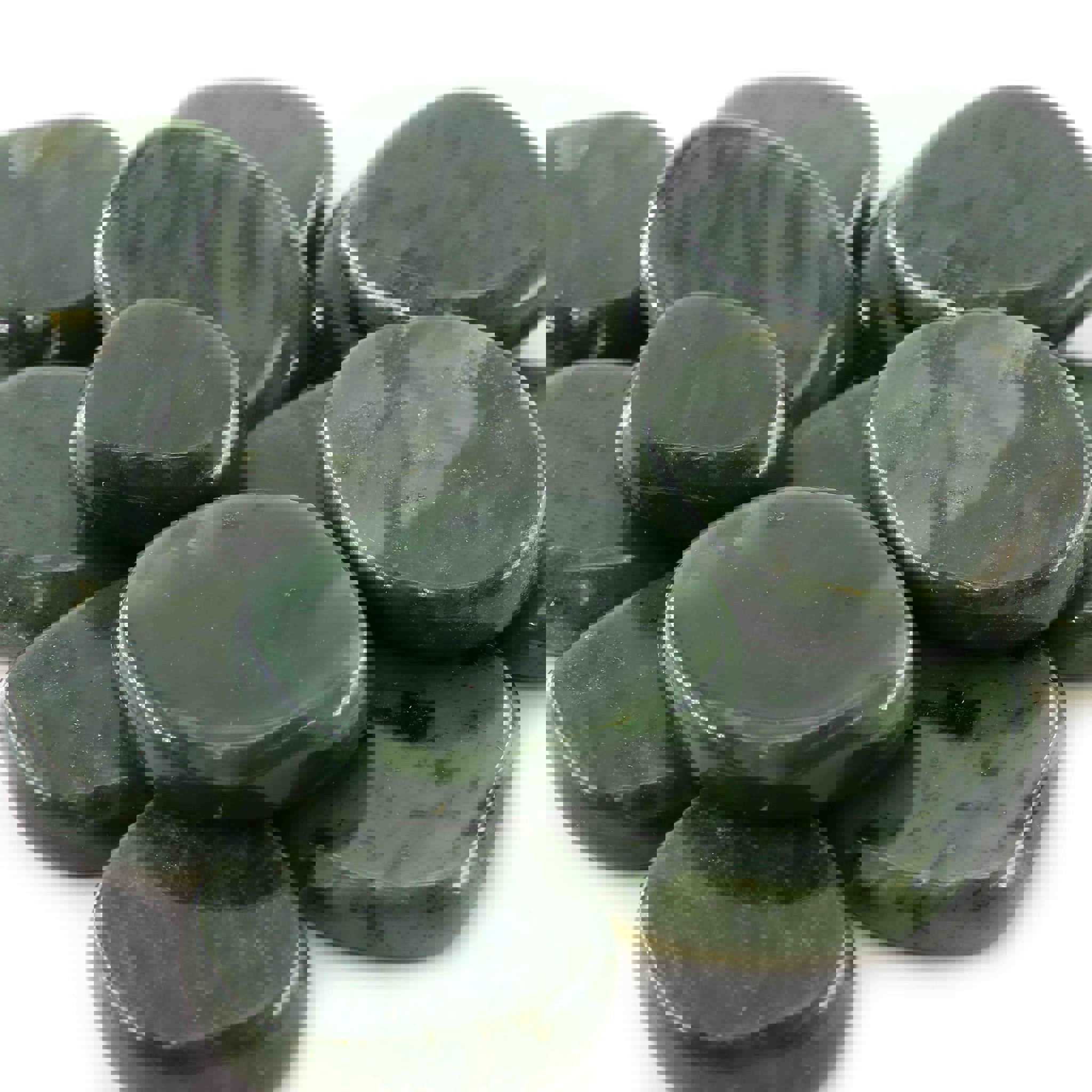 Bild von Canada Jade (Nephrit) Handschmeichler Extra (VE: 250g)