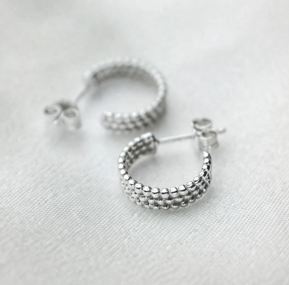 "Perles de culture. Boucles d'oreilles créoles. Argent 925